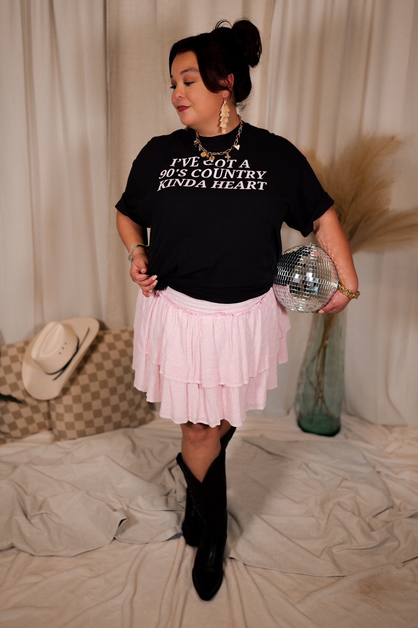 I've got a 90's Country Kinda Heart Tee