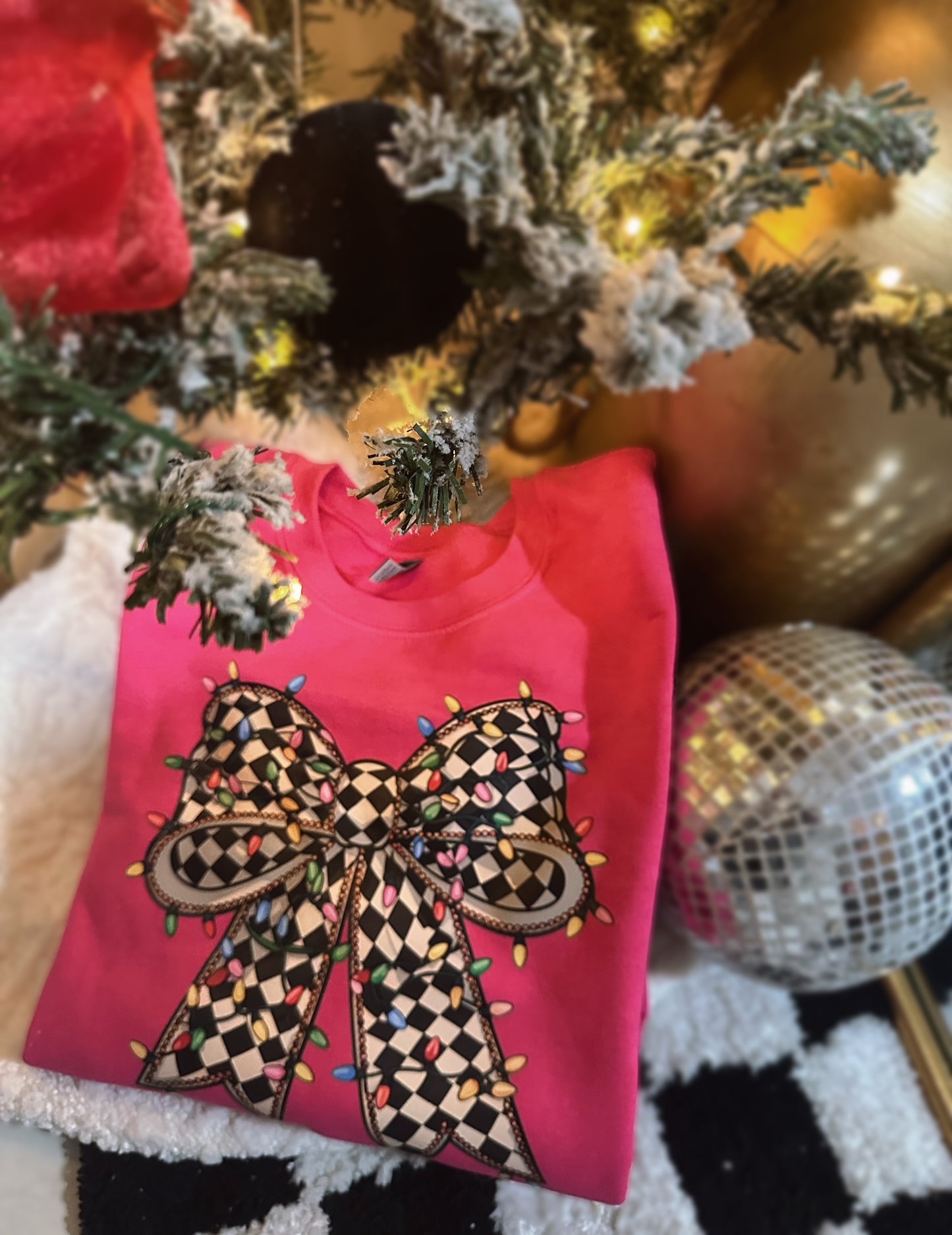 Just a girl who loves Christmas Lights Crewneck Sweater