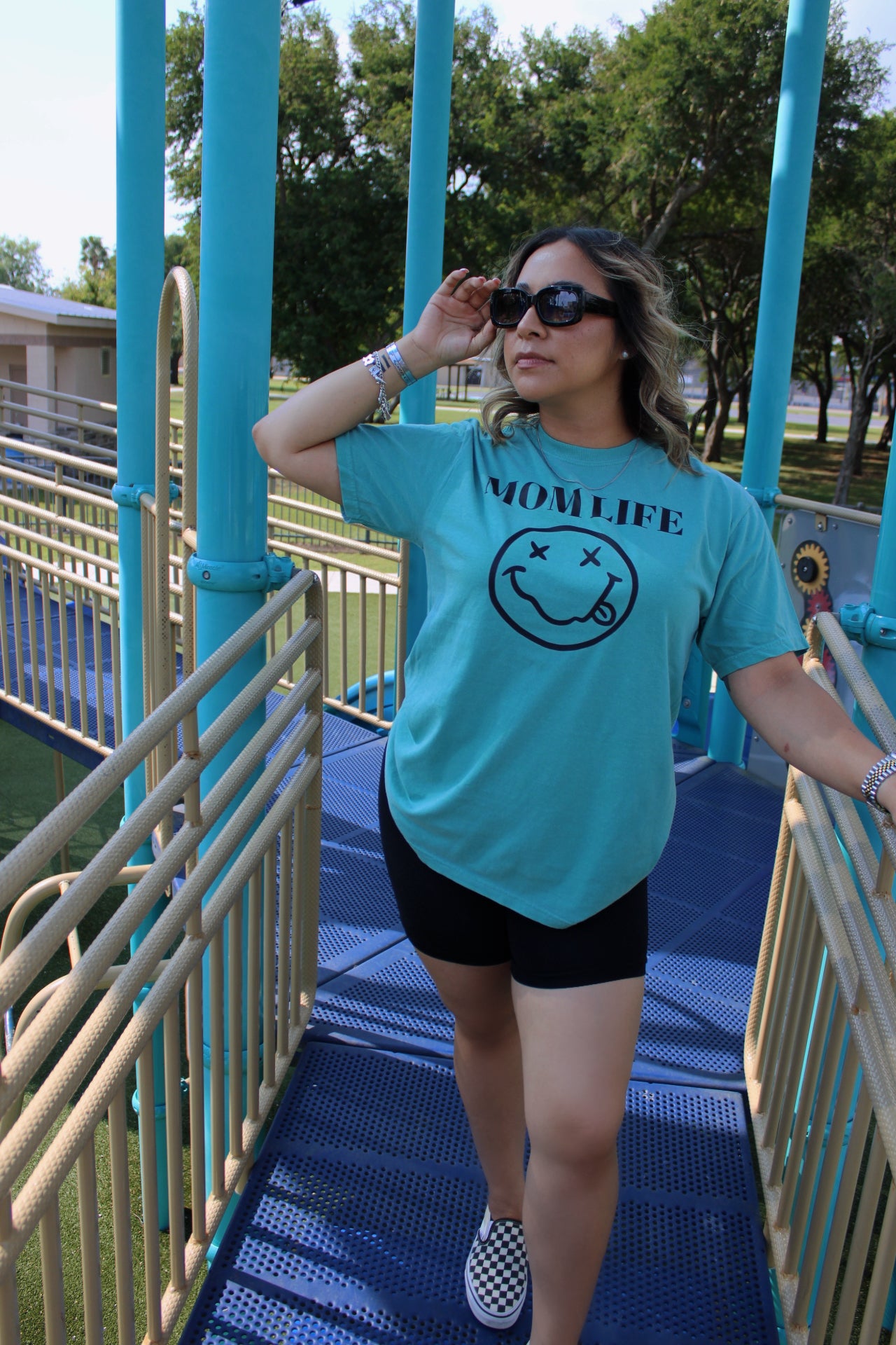 Mom Life Tee