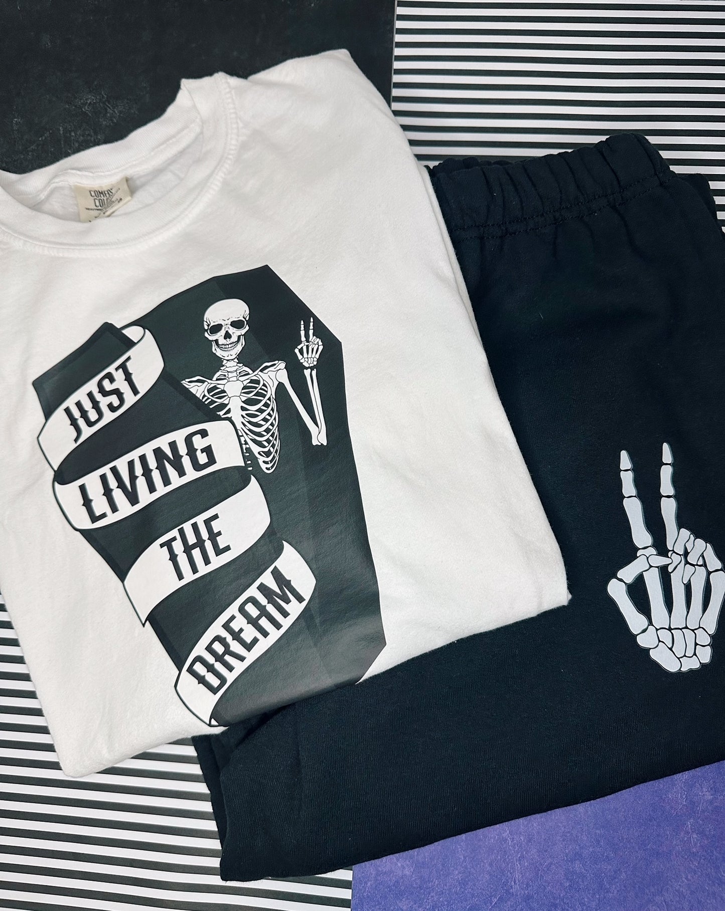 Skelly Peace Drawstring Sweatpants