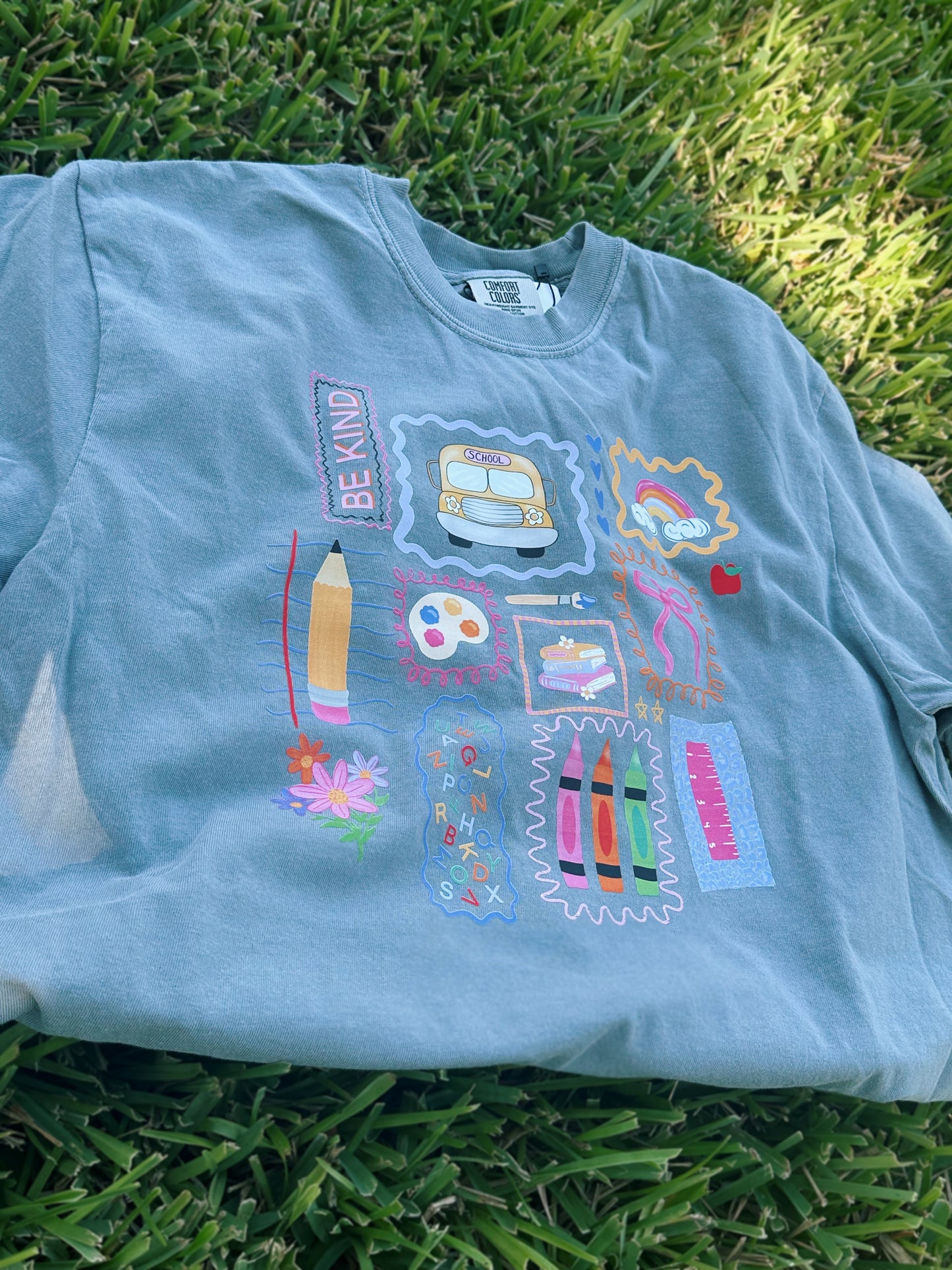 School Vibes Tee